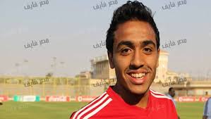 محمود عبد المنعم سليمان (ولد في 13 أبريل 1994)، المعروف باسم محمود كهربا، هو لاعب كرة قدم مصري محترف، كان يلعب لنادي ديبورتيفو داس أفيس البرتغالي بعد مشاكلة مع نادي الزمالك ومنتخب مصر الوطني، وحاليًا يلعب مع النادي الأهلي. Ù…Ø­Ù…ÙˆØ¯ ÙƒÙ‡Ø±Ø¨Ø§ Ø¨Ù‚Ù…ÙŠØµ Ø§Ù„Ù†Ø§Ø¯ÙŠ Ø§Ù„Ø£Ù‡Ù„ÙŠ ÙÙŠ ÙˆØ¯ÙŠØ© Ø£ØªÙ„ÙŠØªÙƒÙˆ Ù…Ø¯Ø±ÙŠØ¯ 30 Ø¯ÙŠØ³Ù…Ø¨Ø± Ø§Ù„Ø¬Ø§Ø±ÙŠ