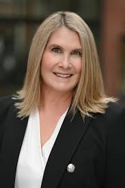 Danielle Rokosz Real Estate Associate in Falmouth Massachusetts