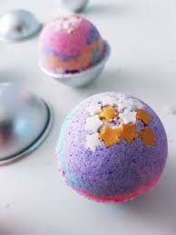 Sprudelnde Badekugeln Fur Kinder Selber Machen So Geht S Badebomben Selber Gemacht Badekugeln Badekugeln Selber Machen