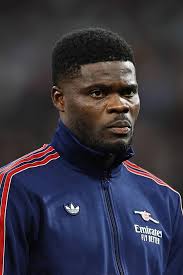 Why does this CJ stroud card say 2003 in uppledt hand corner?