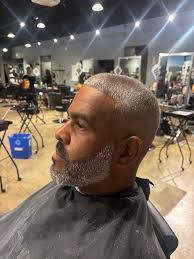 Barber shop manager position available in Stuart