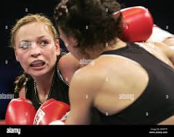 Flyweight division hi-res stock photography and images