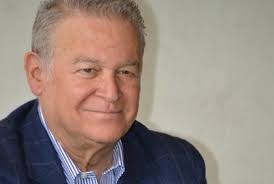 Fallece empresario y filántropo salvadoreño Roberto Murray Meza