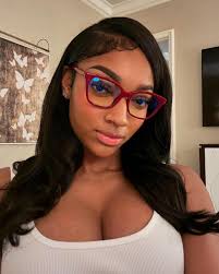 If you love me give a heart for me 💗