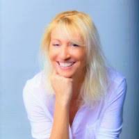 Elizabeth Bicknell Email & Phone Number