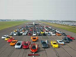 Supercar wallpapers, backgrounds, images— best supercar desktop wallpaper sort wallpapers by: Supercars Wallpapers Hd Desktop And Mobile Backgrounds