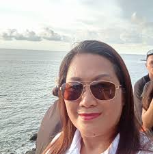 First Christmas as a family of four in the books.🎄❤️ Feeling very grateful  and also very ready for a nap.😴 Merry Christmas to all! Hope you feel  cherished and loved today and