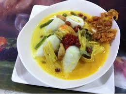 Menu ini sering dikaitkan dengan ramadhan atau aidilfitri. Lodeh Lontong Power Dahlia S Kitchen Daily Makan