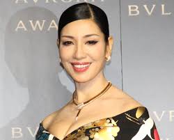 アンミカ おっぱい