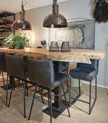 robuuste unieke boomstam bartafel tafels collectie looiershuis bartafel woonkamer eetkamer idee barkrukken keukeneiland
