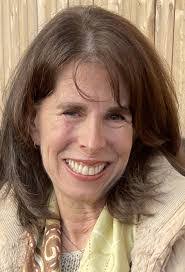 Laurie Graff's Instagram, Twitter & Facebook