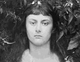 Women's Heritage Walk: Llandudno Taith Gerdded Treftadaeth Menywod:  Llandudno