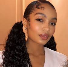 Either grab your best curling wands or, if you've been blessed with natural curls, coils and or kinks, celebrate your. 20 Gorgeous Graduation Hairstyles To Pair With Your Cap And Gown