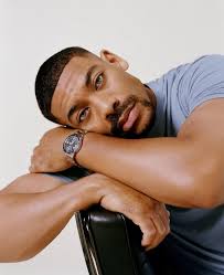 CELEB READING: Aaron Pierre