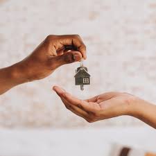 Peoples State Bank was proud to be a sponsor at the United Way Women United  Power of the Purse event last night. The annual spring Power of the Purse,  is a fundraising