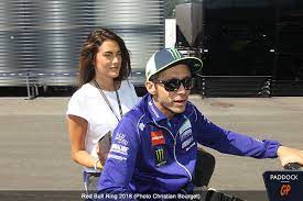 People Francesca Sofia Novello Compagne De Valentino Rossi Veut Etre Une Mere Epanouie Paddock Gp