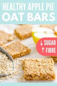 In a saucepan, melt the caramels and butter over low heat; Healthy Oat Bars Apple Pie Flavour An Easy Granola Bar Recipe Oat Flapjacks Are Perfect For Kids Toddlers Oat Bars Healthy Low Sugar Snacks Healthy Apple Pie