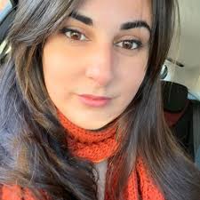 Joni Riley's Instagram, Twitter & Facebook