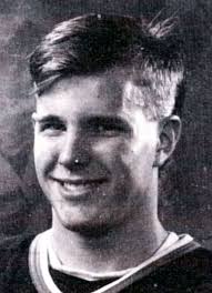 Player photos for the 1993-94 North Iowa Huskies at hockeydb.com