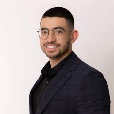 Yesterday marked a significant milestone in my professional development  journey as I proudly participated in the convocation ceremony for the  completion of my Business Analytics program at Seneca…