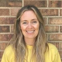 Kelly Orton's Instagram, Twitter & Facebook