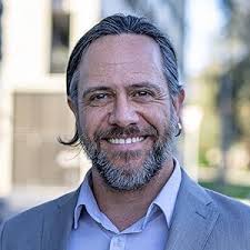 Amazon.com.br: Alan S. Bandy: livros, biografia, última atualização