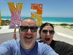 Mike and Tiffanie McDermott Owners of Flip Flops