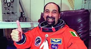 He is a veteran of two nasa space shuttle missions. Rieti L Astronauta Umberto Guidoni Il 10 Maggio Ad Amatrice Incontrera I Ragazzi Dello Scientifico