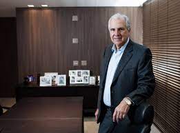 Rubens menin teixeira de souza (belo horizonte, 12 de março de 1956) é um empresário brasileiro. Dono Da Cnn Brasil Anuncia Melhor Resultado Da Historia Em Sua Empreiteira Poder360