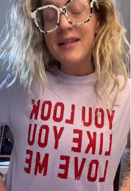 Cutest Valentine Shirt I Think I’ve Ever Made! Hey and I can sing 🎶 ❤️  #youlooklikeyouloveme #fyp