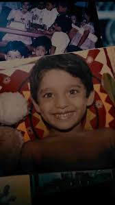 Meet Deepika Ben/bai, she claimed to make the best chai 😬 I travelled  1200+ kms for it and safe to say it was🤌🏽 On many days, I'm reliving  memories through my phone