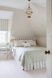 A picture light on it's own circuit would make a real feature of the artwork. Designers Share The 8 Best Small Bedroom Lighting Solutions Apartment Therapy
