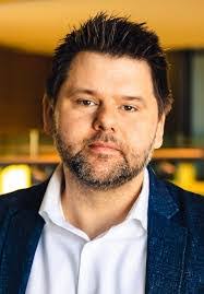 Kenneth Klassen's Instagram, Twitter & Facebook