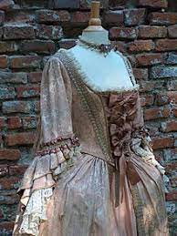 6 inch high heels, stockings, lingerie, robes, gloves, leather, garters, full fashion stockings. Mistress Of The Robes Wikipedia