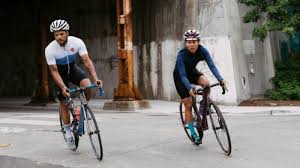 How To Connect Fitbit And Strava Sync Data And Workouts Fitbit Fitness Tracker Strava Apple Watch Fitness