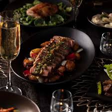 New Year S 2021 What Restaurants Are Open Where Can You Find Deals Deseret News