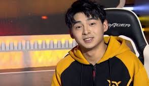 Salah satu rusher terkuat di bumi ff dari indonesia adalah evos mr05. 5 Rusher Terbaik Pubg Di Dunia Dengan Gameplay Menggila 2021