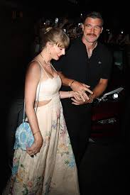 Taylor Swift And Travis Kelce Wedding Rumors Explained