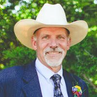 Scott Colvin's Instagram, Twitter & Facebook