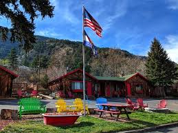 Charming roadside motel providing stunning mountain views & exceptional accommodations. Loved The Foot Of The Mountains Review Of Foot Of The Mountain Motel Boulder Tripadvisor