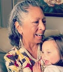 Janet Loveless's Instagram, Twitter & Facebook