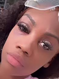 but natalie don't get in the p.a.i.n.t? No sneaking straight head up!!  Straight throwing nothing but 🤛 and every last one connected! Now I bet my  name finna stay out your mouth!