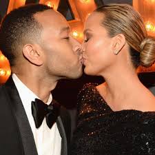 Chrissy Teigen John Legend Cute Oscars Moment