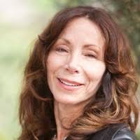 800+ "Lorna" profiles