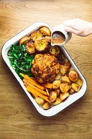 Vegan Sunday Roast With All The Trimmings A Glorious Feast Recipe In 2020 Sunday Roast Sunday Roast Dinner Roast Dinner