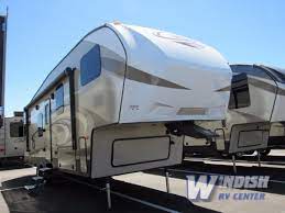 This 35' 5 5th wheel has 4 slides and can sleep 8 people. Keystone Cougar Half Ton Series And X Lite Lightweight Fifth Wheel Fun