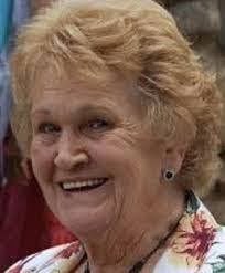 Amelia Ratliff's Instagram, Twitter & Facebook