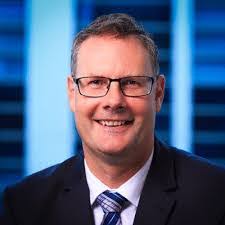 Steven Matson's Instagram, Twitter & Facebook