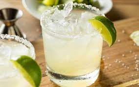 Best Keto Margarita Recipe Rocks Or Blended Castle In The Mountains