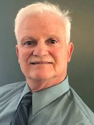 Gino Cassano, Real Estate Agent